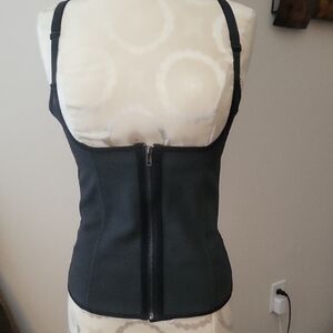 Source Unknown Black Front-Zip Shapewear Bustier